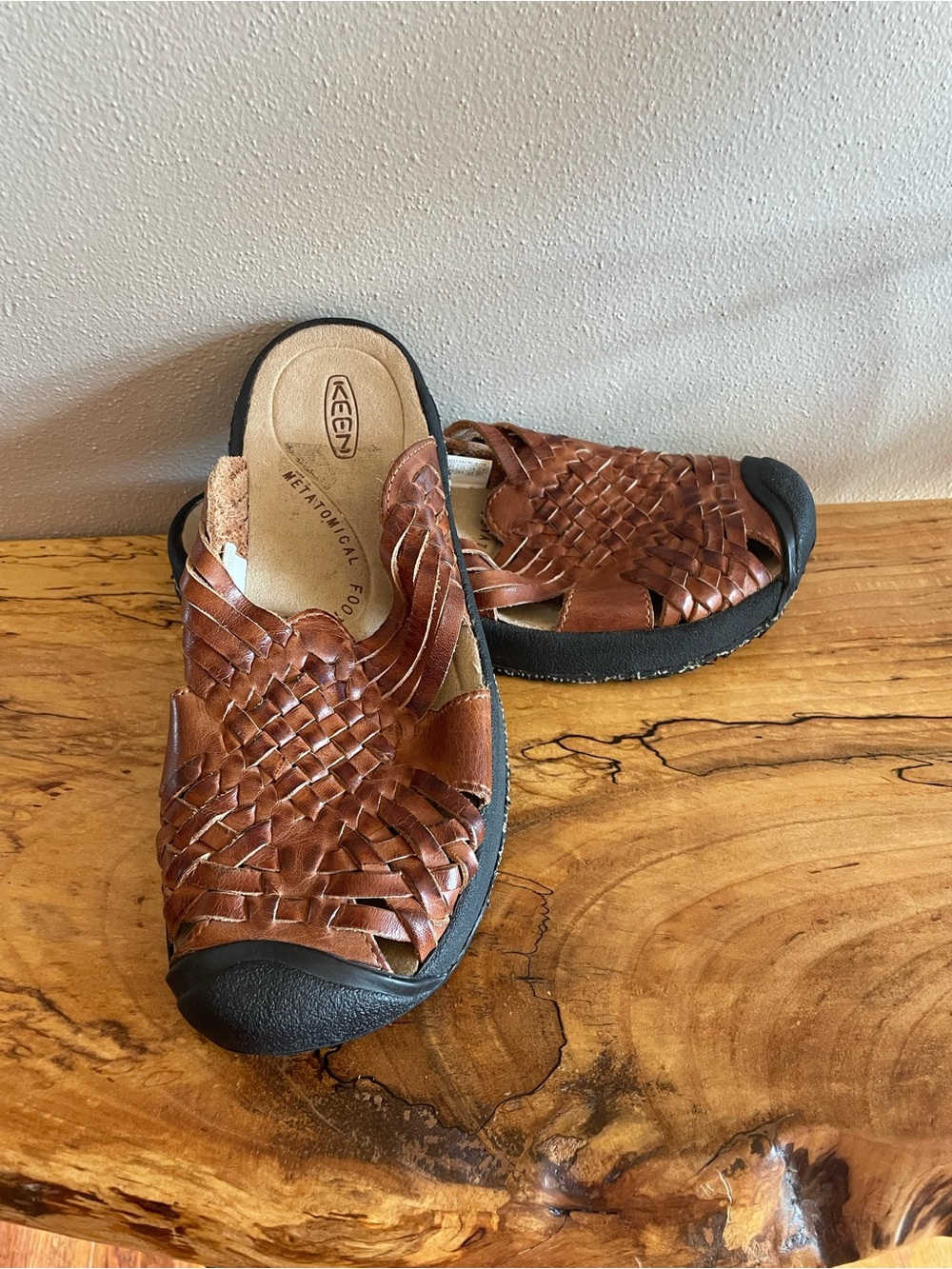Keens Women’s Isabella Huarache Leather Woven Sandals